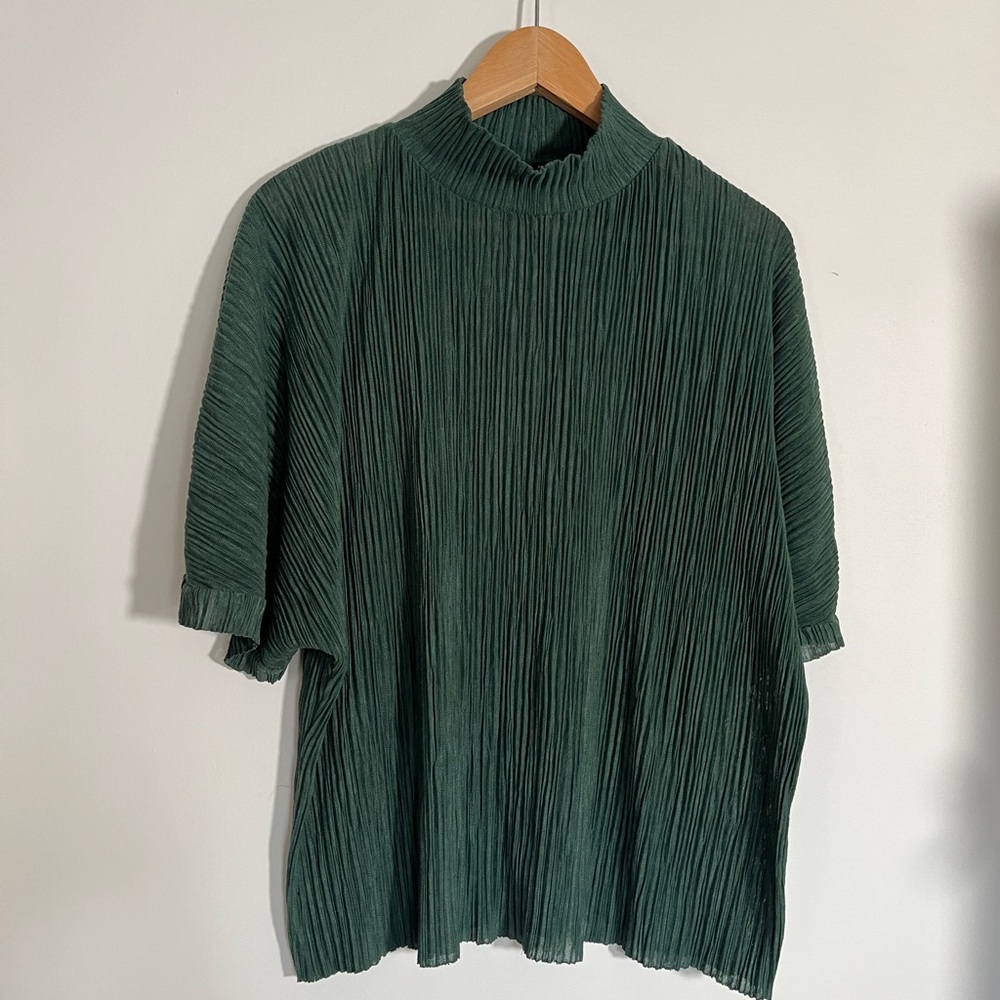 Zara Pleated Texture Shirt Size L
